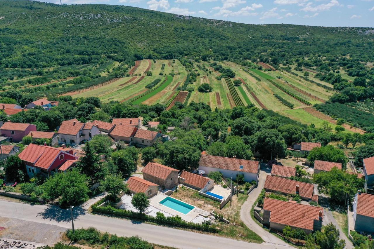 Holiday House Manuela Kruševo 외부 사진