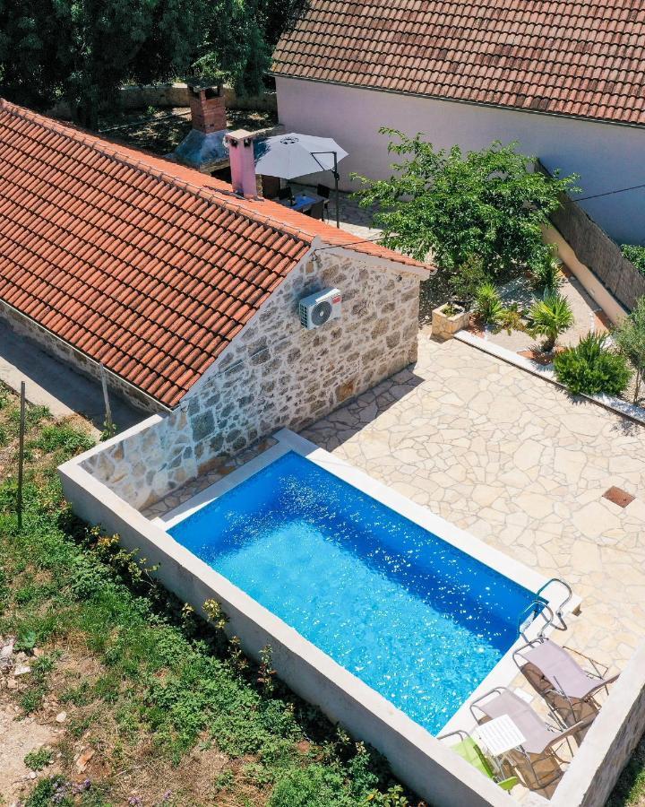 Holiday House Manuela Kruševo 외부 사진